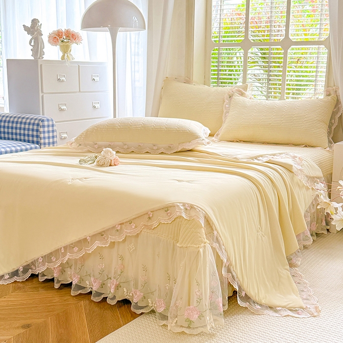 91家纺网 家纺一手货源 找家纺 苏米娜家纺SUMINA 2026新款A类锦氨凉感公主风夏被凉席四件套 初恋-奶酪黄