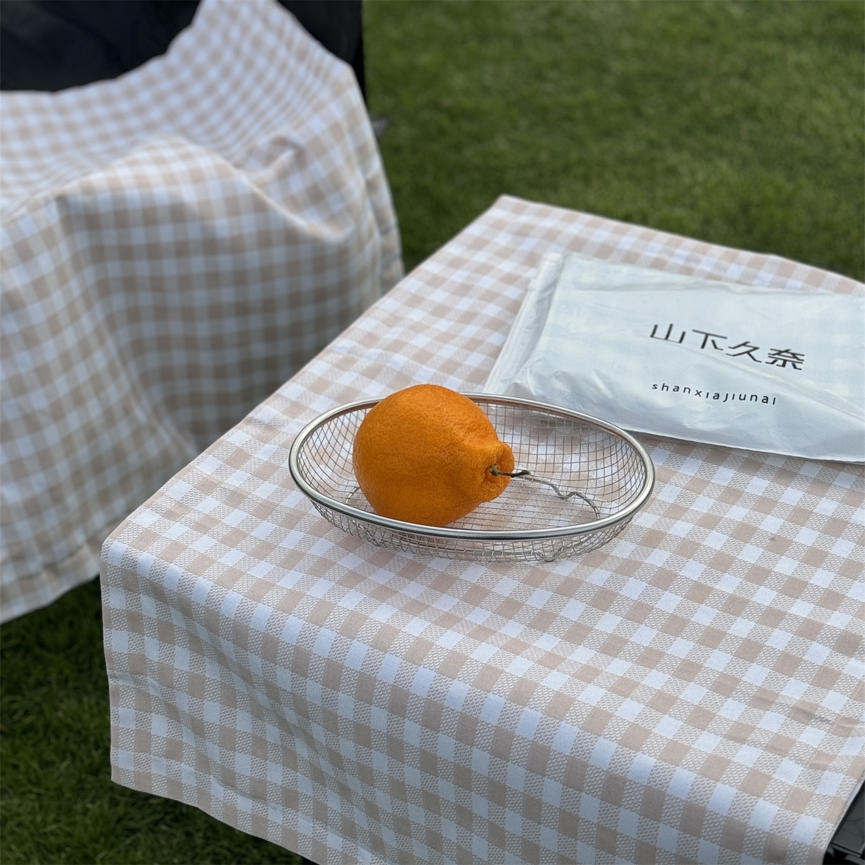 91家纺网 家纺一手货源 找家纺 一隅花田 2026新款竹感纤维格子物语枕套 格子物语·咖