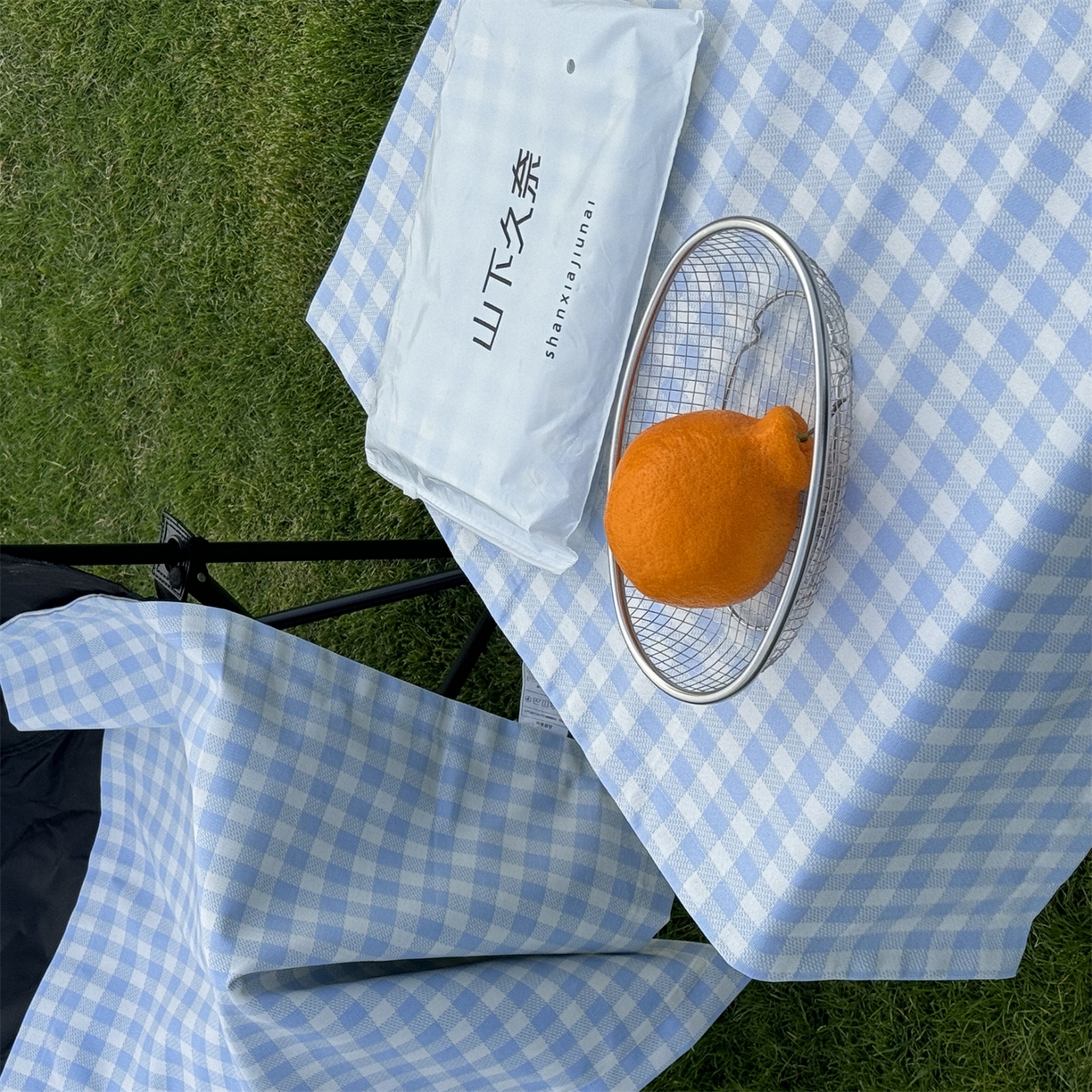 91家纺网 家纺一手货源 找家纺 一隅花田 2026新款竹感纤维格子物语枕套 格子物语·蓝