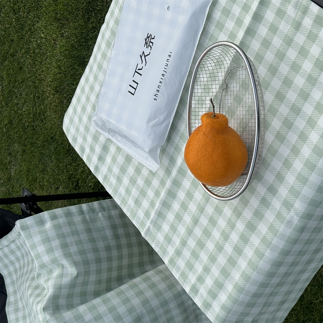 91家纺网 家纺一手货源 找家纺 一隅花田 2026新款竹感纤维格子物语枕套 格子物语·绿