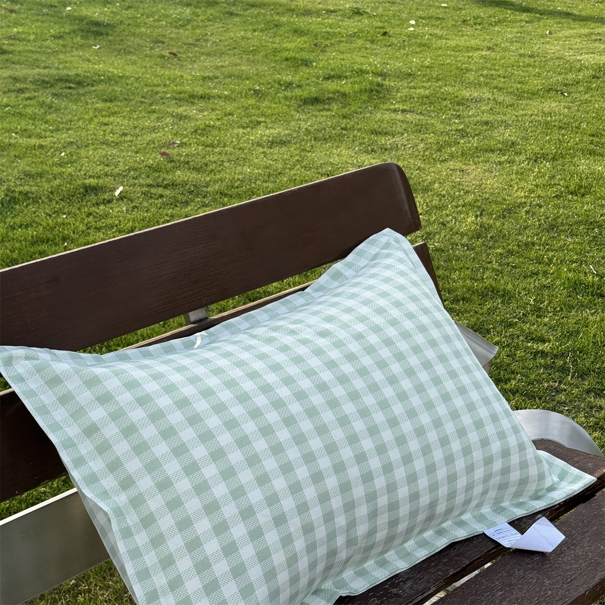 91家纺网 家纺一手货源 找家纺 一隅花田 2026新款竹感纤维格子物语枕套 格子物语·绿