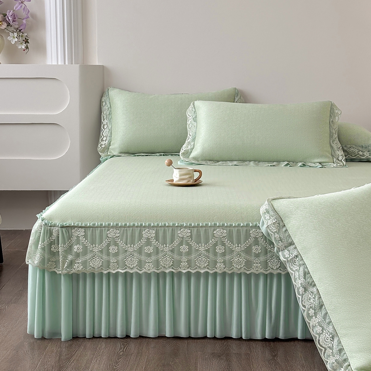 91家纺网 家纺一手货源 找家纺 金艾草 2026新款PE高分子凉豆豆小冰皮凉感花边床裙席子凉席三件套 豆豆床裙-浅绿