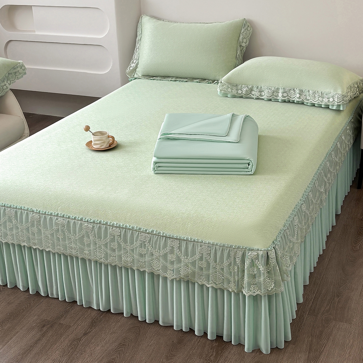 91家纺网 家纺一手货源 找家纺 金艾草 2026新款PE高分子凉豆豆小冰皮凉感花边床裙席子凉席三件套 豆豆床裙-浅绿