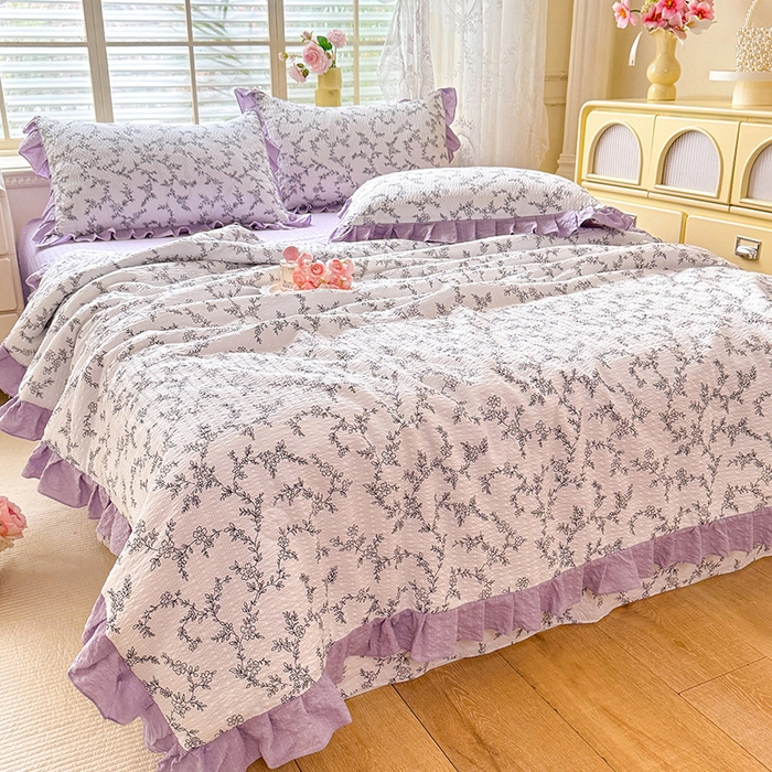 91家纺网 家纺一手货源 找家纺 韩约家纺 2026春夏新款韩式花边泡芙棉床单款夏被夏凉被空调被四件套 安暖如夏