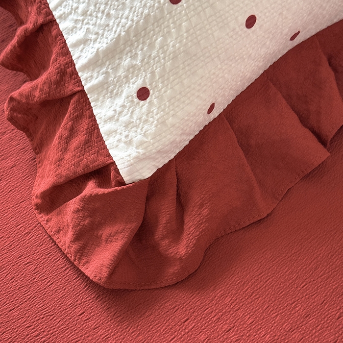 91家纺网 家纺一手货源 找家纺 韩约家纺 2026春夏新款韩式花边泡芙棉床单款夏被夏凉被空调被四件套 波点红