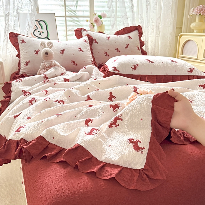 91家纺网 家纺一手货源 找家纺 韩约家纺 2026春夏新款韩式花边泡芙棉床单款夏被夏凉被空调被四件套 马上有钱