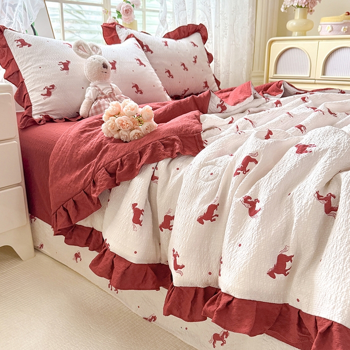 91家纺网 家纺一手货源 找家纺 韩约家纺 2026春夏新款韩式花边泡芙棉床单款夏被夏凉被空调被四件套 马上有钱