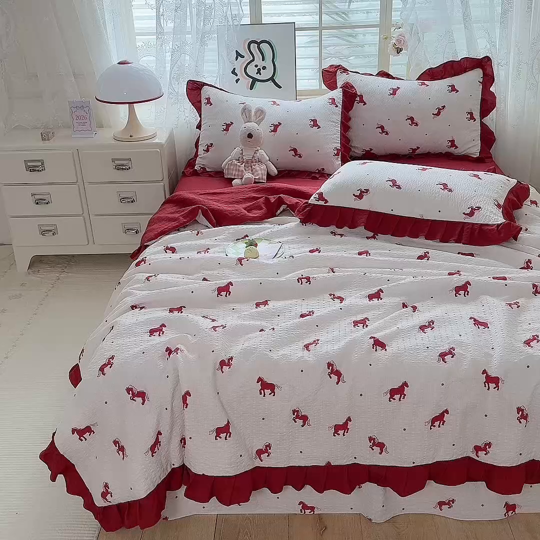 91家纺网 家纺一手货源 找家纺 韩约家纺 2026春夏新款韩式花边泡芙棉床单款夏被夏凉被空调被四件套 马上有钱