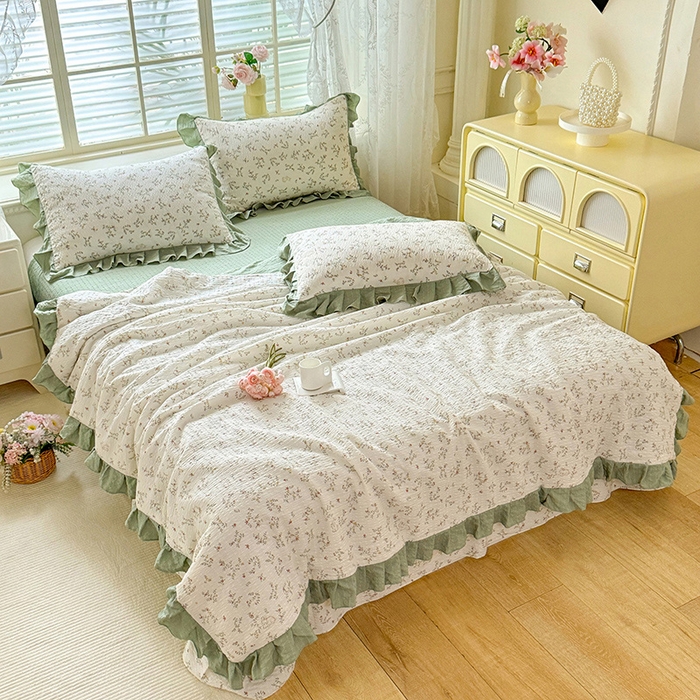 91家纺网 家纺一手货源 找家纺 韩约家纺 2026春夏新款韩式花边泡芙棉床单款夏被夏凉被空调被四件套 微花耳耳