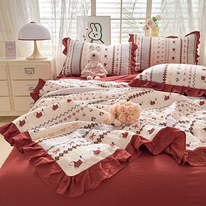 91家纺网 家纺一手货源 找家纺 韩约家纺 2026春夏新款韩式花边泡芙棉床单款夏被夏凉被空调被四件套 星梦伙伴