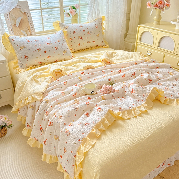 91家纺网 家纺一手货源 找家纺 韩约家纺 2026春夏新款韩式花边泡芙棉床单款夏被夏凉被空调被四件套 星星人