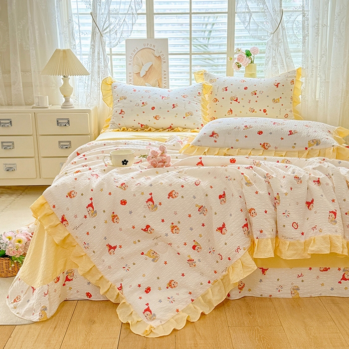 91家纺网 家纺一手货源 找家纺 韩约家纺 2026春夏新款韩式花边泡芙棉床单款夏被夏凉被空调被四件套 星星人