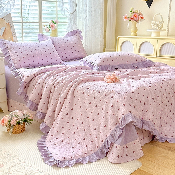 91家纺网 家纺一手货源 找家纺 韩约家纺 2026春夏新款韩式花边泡芙棉床单款夏被夏凉被空调被四件套 紫色心情
