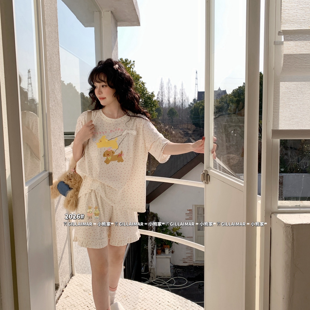 91家纺网 家纺一手货源 找家纺 妍景家居生活馆 2026新款莱赛尔冰丝棉小熊家-短裤散步吧家居服 短裤散步吧-浅黄