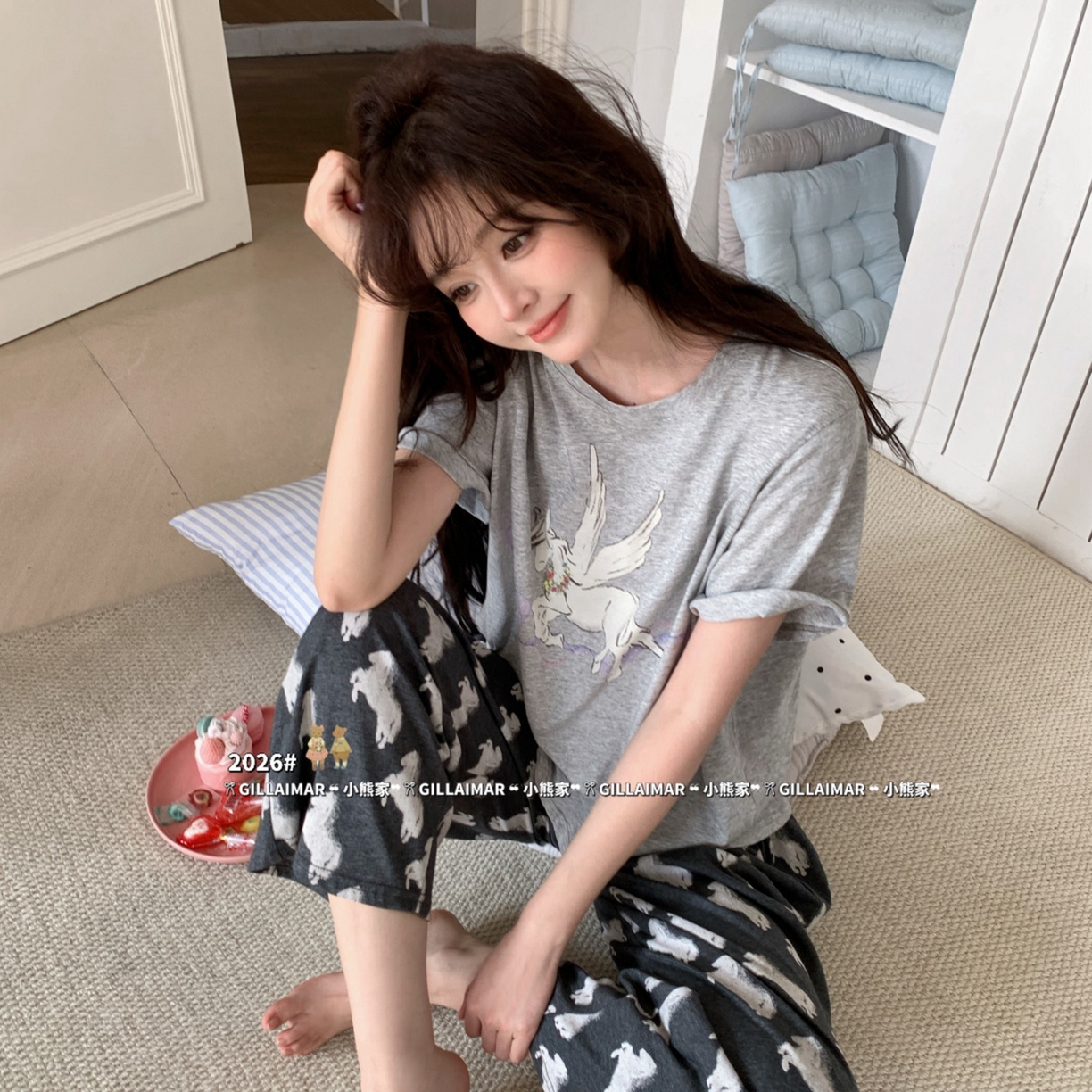 91家纺网 家纺一手货源 找家纺 妍景家居生活馆 2026新款莱赛尔冰丝棉小熊家-马卡龙家居服 马卡龙-深灰