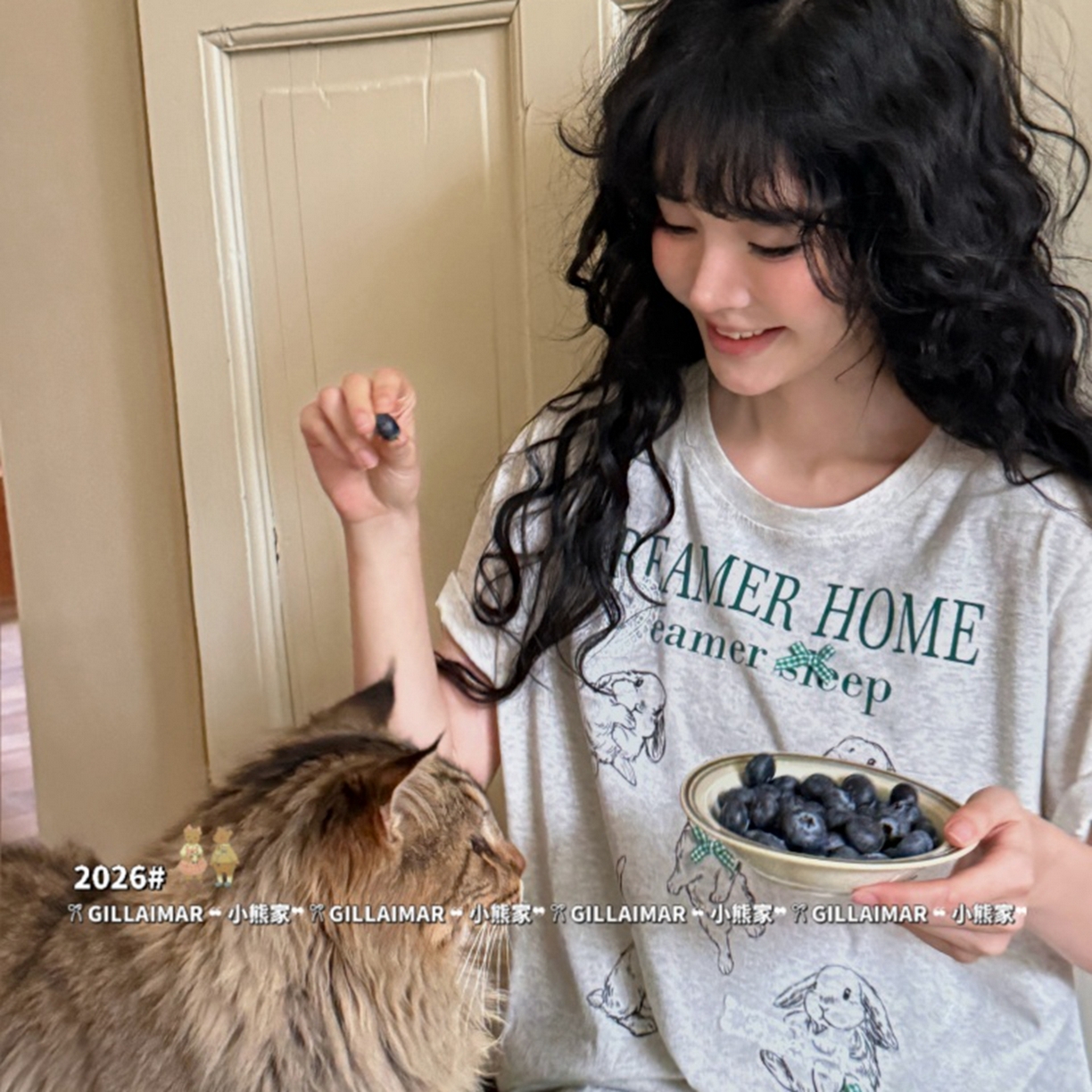 91家纺网 家纺一手货源 找家纺 妍景家居生活馆 2026新款莱赛尔冰丝棉小熊家-田园兔子深灰家居服 田园兔子-浅灰