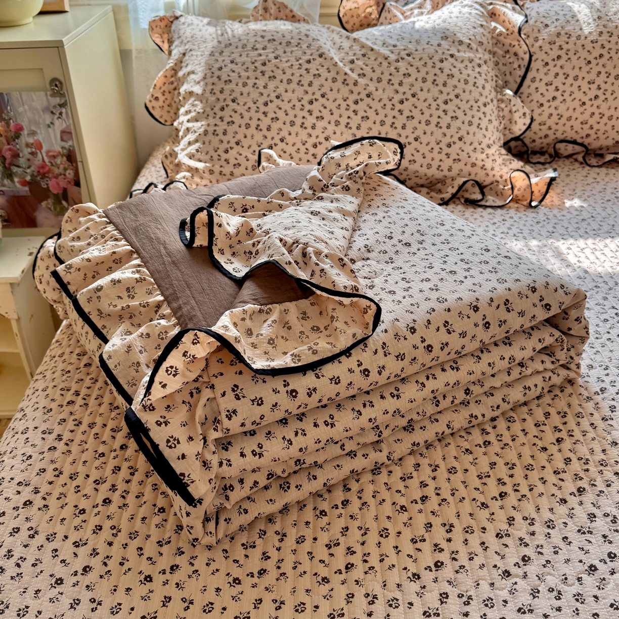 91家纺网 家纺一手货源 找家纺 （总）阿曼达 2026新款印花小碎花花边夏被床盖四件套单夏被单床盖