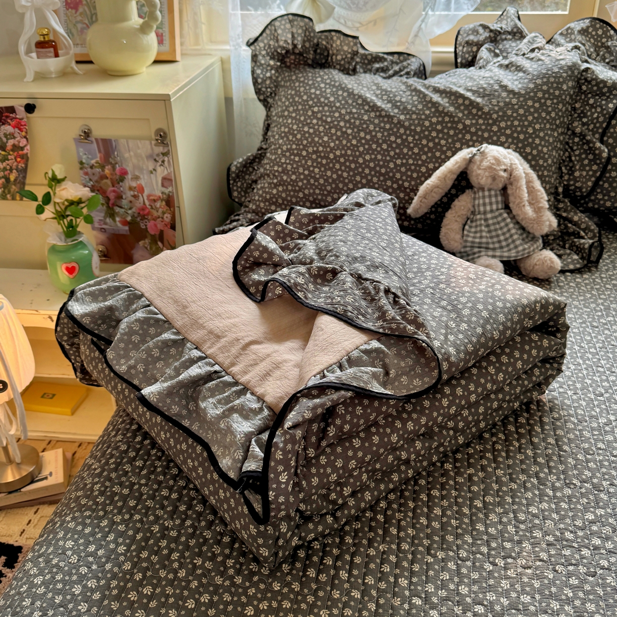 91家纺网 家纺一手货源 找家纺 （总）阿曼达 2026新款印花小碎花花边夏被床盖四件套单夏被单床盖