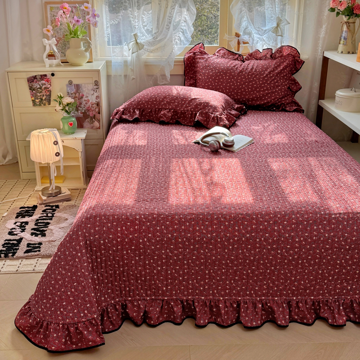 91家纺网 家纺一手货源 找家纺 阿曼达 2026新款印花小碎花花边夏被床盖四件套单夏被单床盖 浆果藤