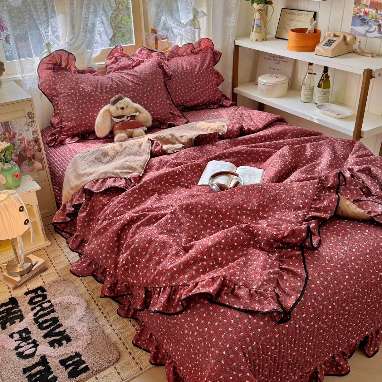 91家纺网 家纺一手货源 找家纺 阿曼达 2026新款印花小碎花花边夏被床盖四件套单夏被单床盖 浆果藤