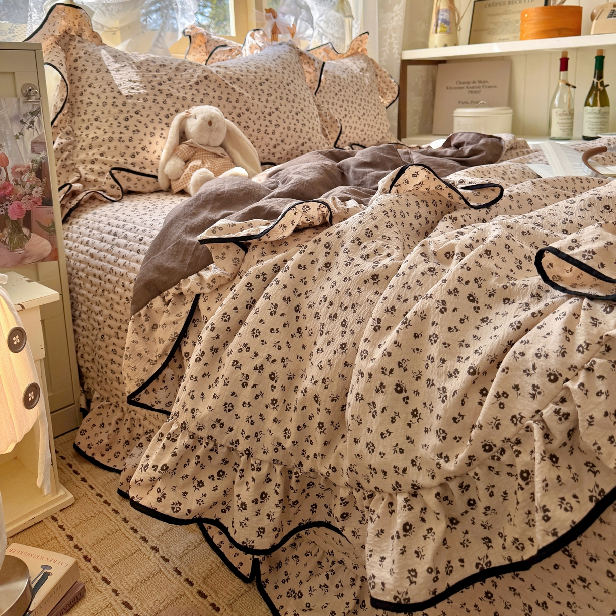 91家纺网 家纺一手货源 找家纺 阿曼达 2026新款印花小碎花花边夏被床盖四件套单夏被单床盖 木棉笺