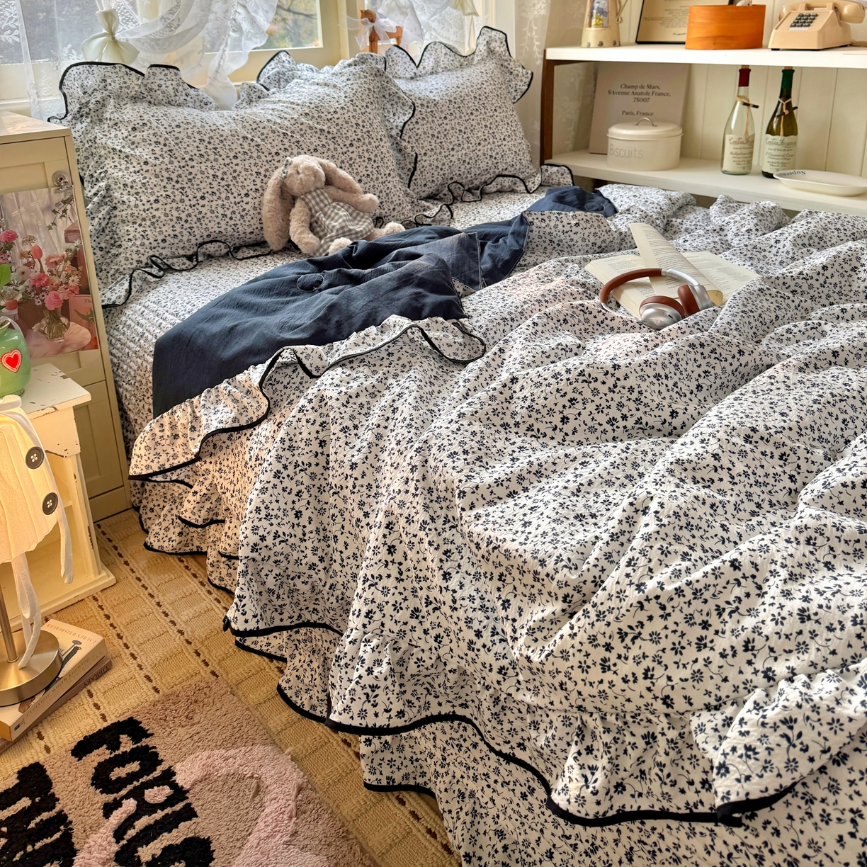 91家纺网 家纺一手货源 找家纺 阿曼达 2026新款印花小碎花花边夏被床盖四件套单夏被单床盖 林间序