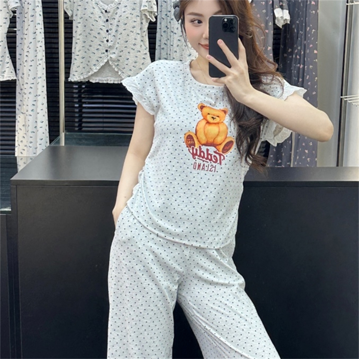 91家纺网 家纺一手货源 找家纺 （总）妍景家居生活馆 2026新款波点小熊短长家居服