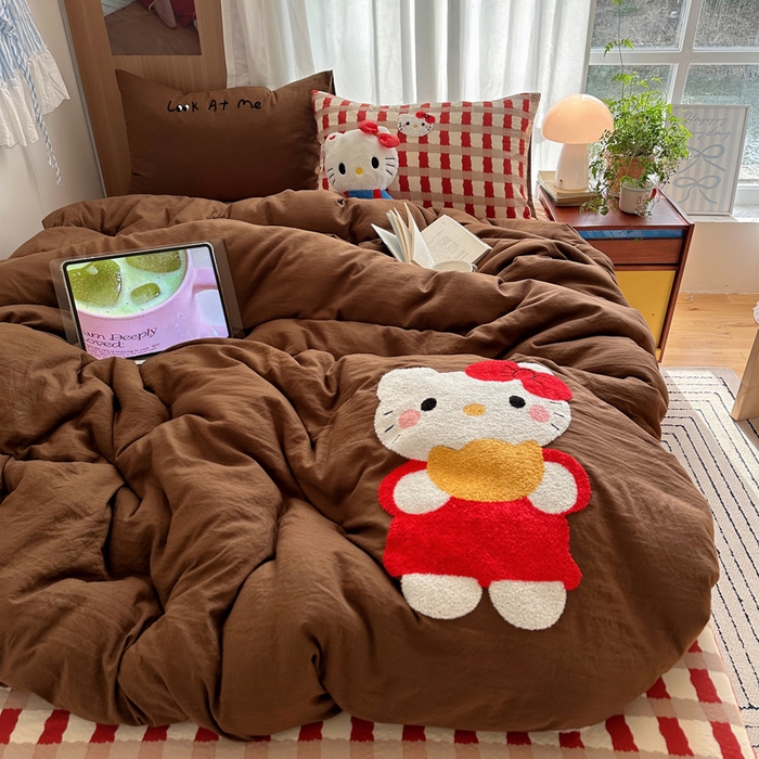 91家纺网 家纺一手货源 找家纺 顾里家纺 2026新款治愈韩风毛巾绣云朵棉四件套 招财猫