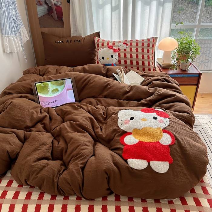 91家纺网 家纺一手货源 找家纺 顾里家纺 2026新款治愈韩风毛巾绣云朵棉四件套 招财猫