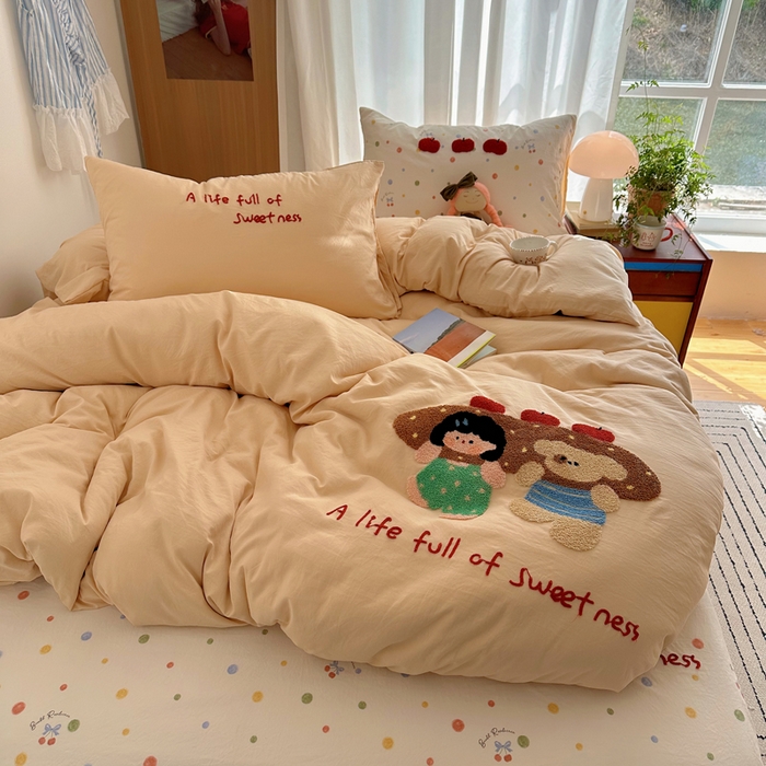 91家纺网 家纺一手货源 找家纺 顾里家纺 2026新款治愈韩风毛巾绣云朵棉四件套 泡芙面包