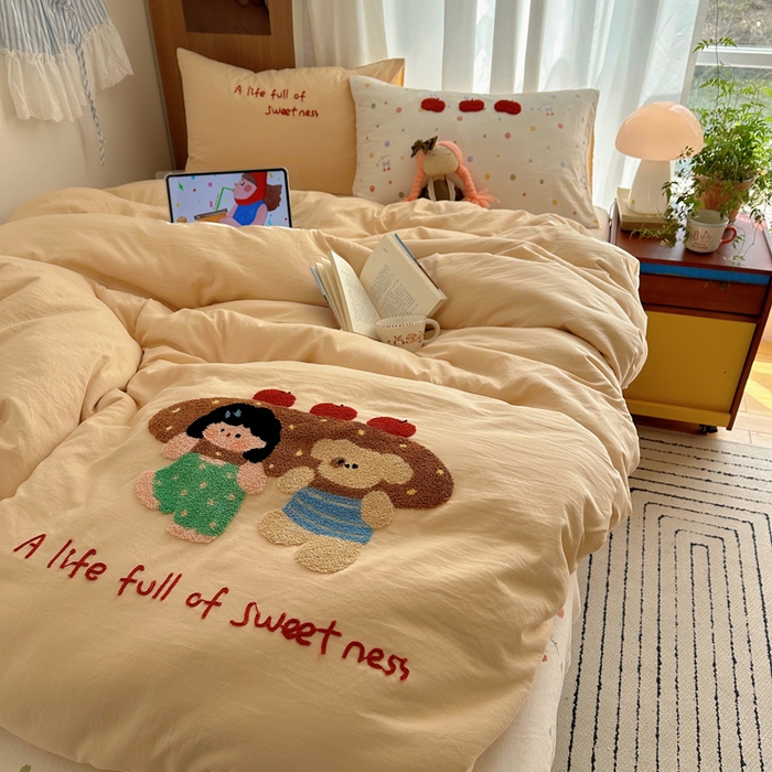 91家纺网 家纺一手货源 找家纺 顾里家纺 2026新款治愈韩风毛巾绣云朵棉四件套 泡芙面包