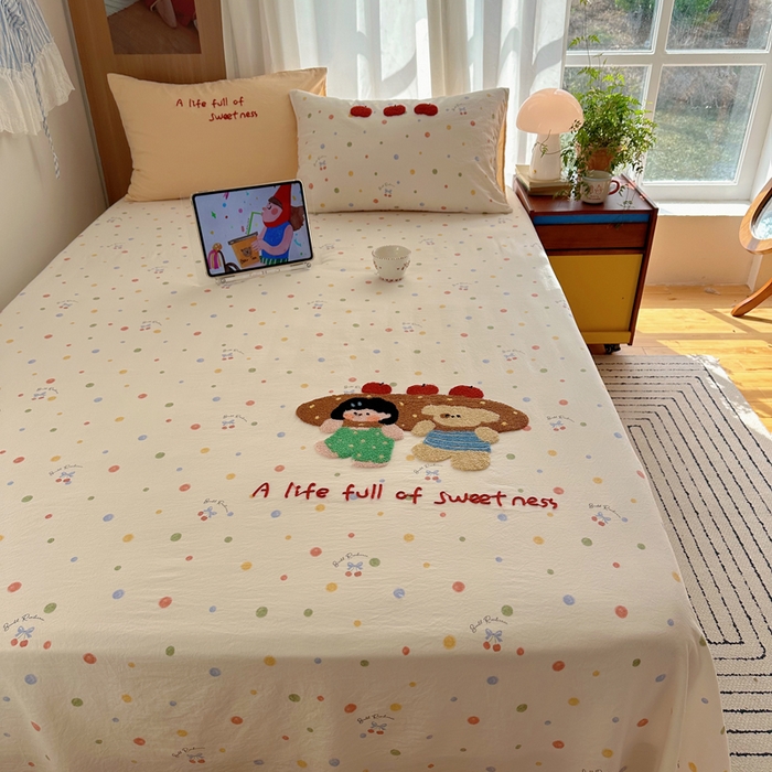 91家纺网 家纺一手货源 找家纺 顾里家纺 2026新款治愈韩风毛巾绣云朵棉四件套 泡芙面包