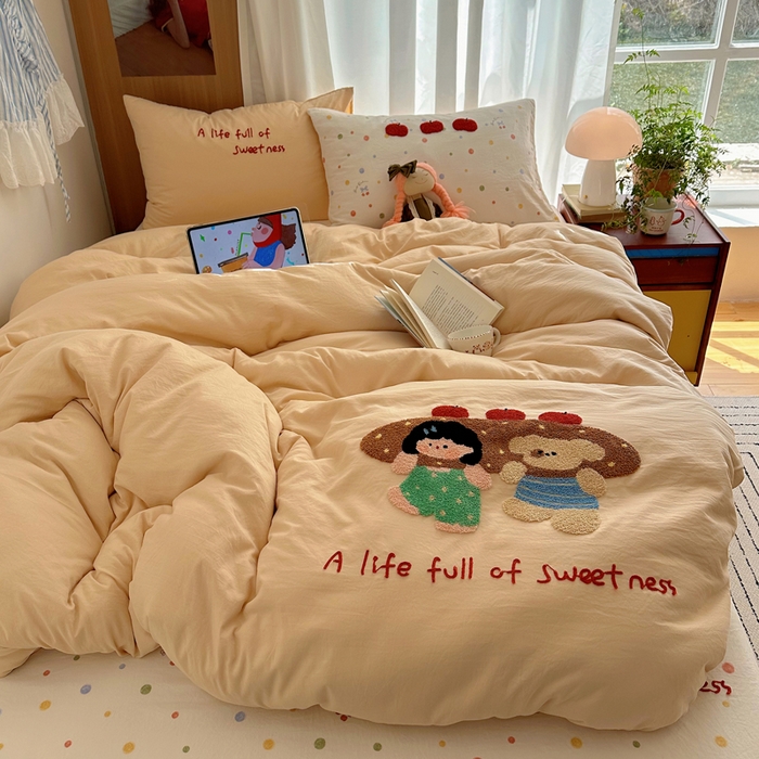 91家纺网 家纺一手货源 找家纺 顾里家纺 2026新款治愈韩风毛巾绣云朵棉四件套 泡芙面包