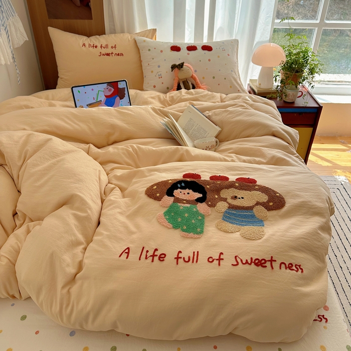 91家纺网 家纺一手货源 找家纺 顾里家纺 2026新款治愈韩风毛巾绣云朵棉四件套 泡芙面包