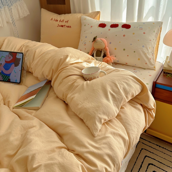 91家纺网 家纺一手货源 找家纺 顾里家纺 2026新款治愈韩风毛巾绣云朵棉四件套 泡芙面包