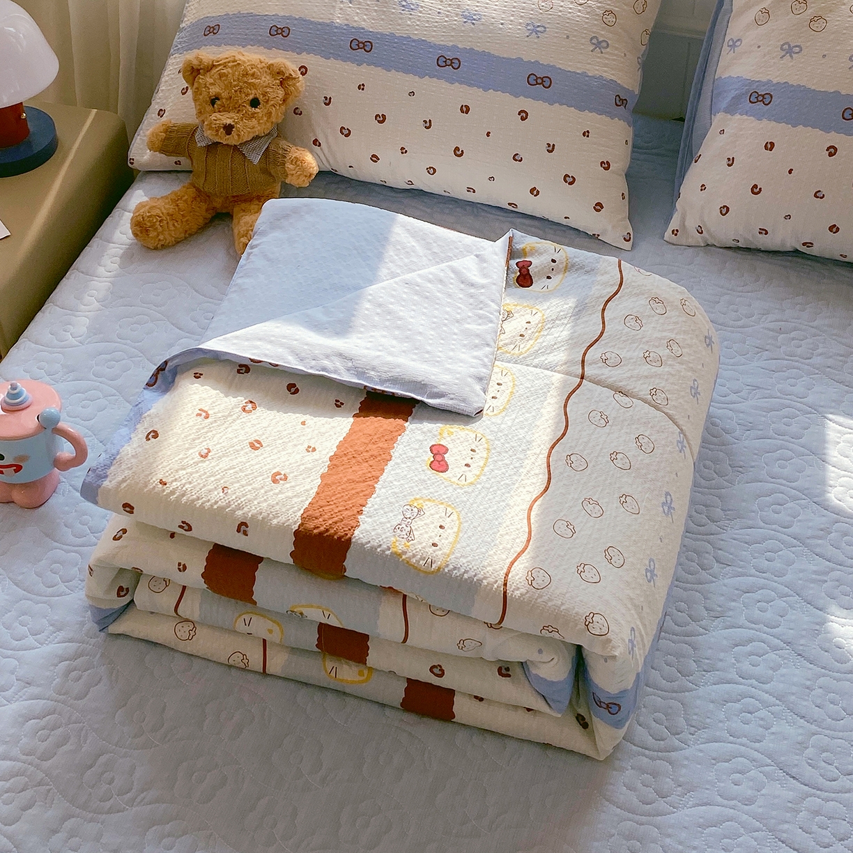 91家纺网 家纺一手货源 找家纺 （总）莱米家纺 2026新款云感泡泡双层纱夏被夏凉被空调被床盖四件套