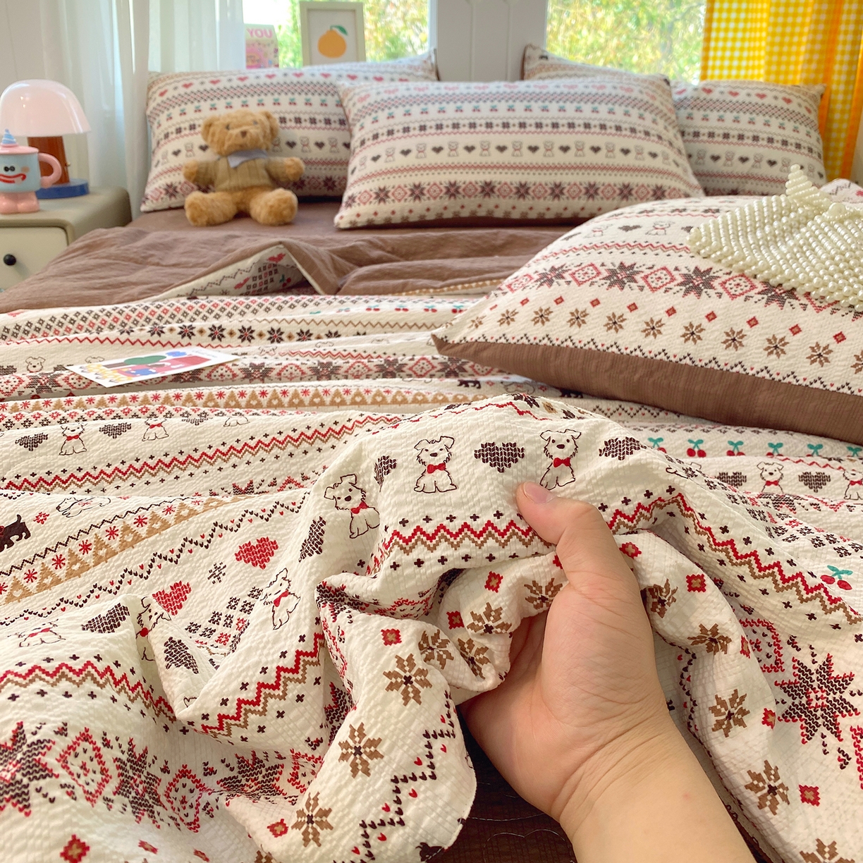 91家纺网 家纺一手货源 找家纺 莱米家纺 2026新款云感泡泡双层纱夏被夏凉被空调被床盖四件套 波西米亚-咖