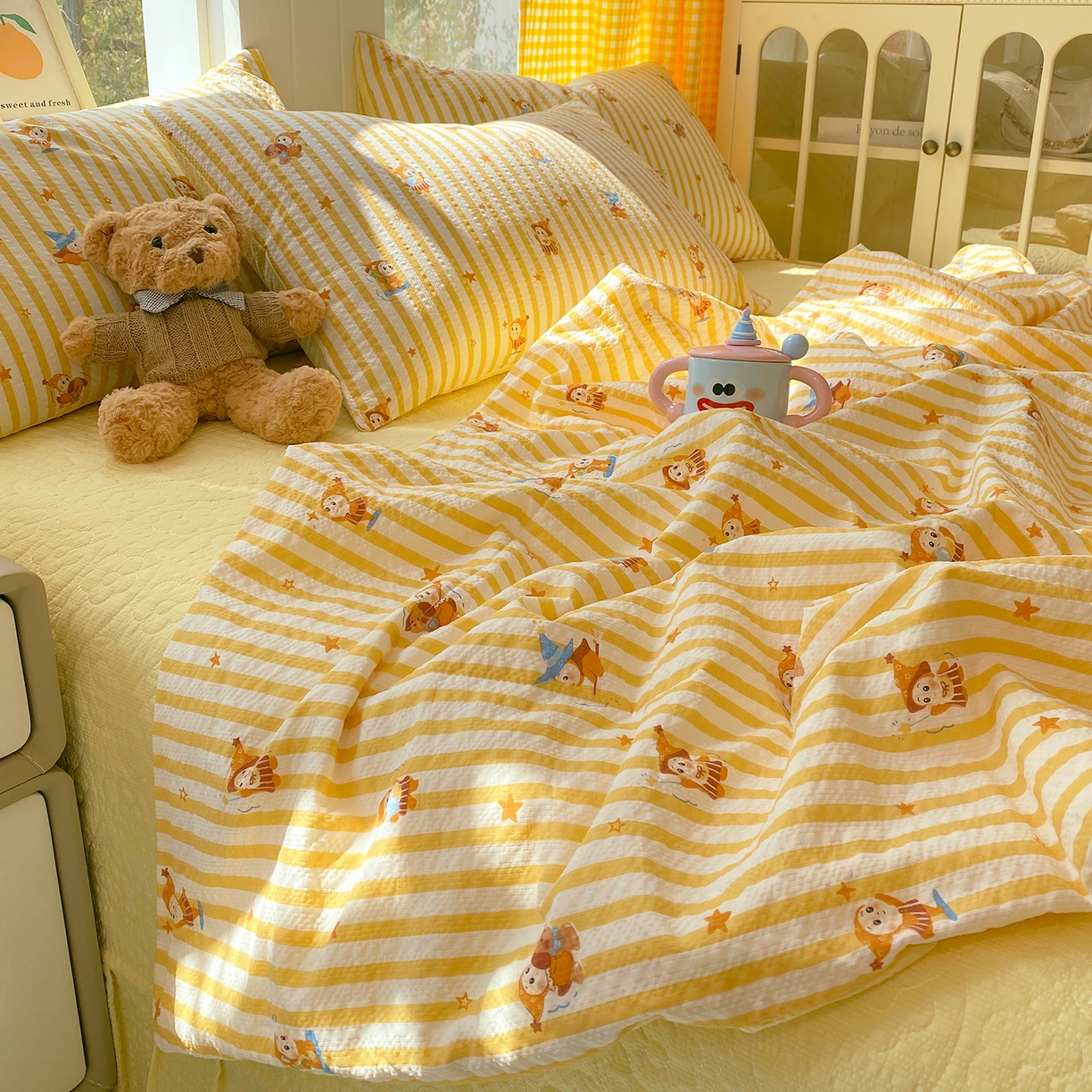 91家纺网 家纺一手货源 找家纺 莱米家纺 2026新款云感泡泡双层纱夏被夏凉被空调被床盖四件套 魔法星星