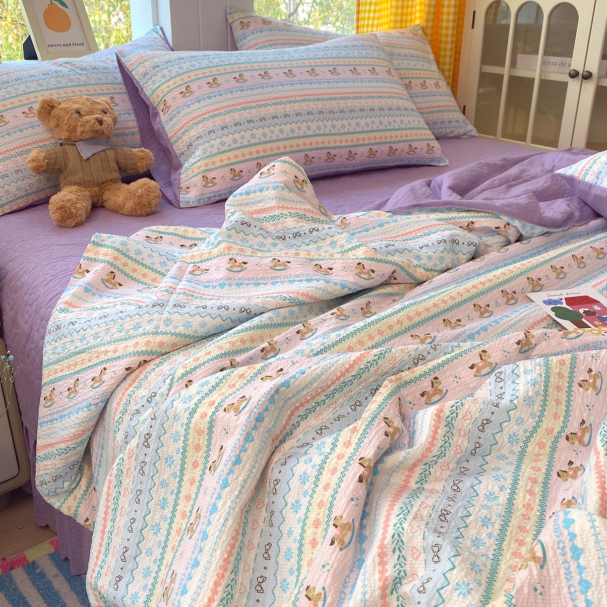 91家纺网 家纺一手货源 找家纺 莱米家纺 2026新款云感泡泡双层纱夏被夏凉被空调被床盖四件套 波西米亚-紫