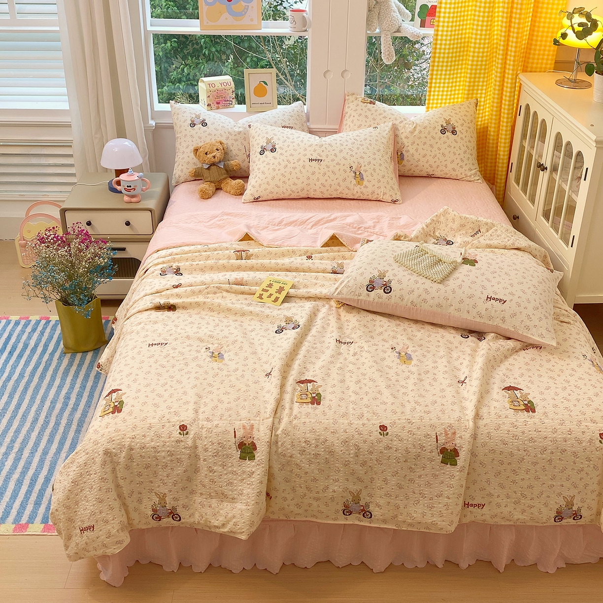 91家纺网 家纺一手货源 找家纺 莱米家纺 2026新款云感泡泡双层纱夏被夏凉被空调被床盖四件套 兔兔乐园