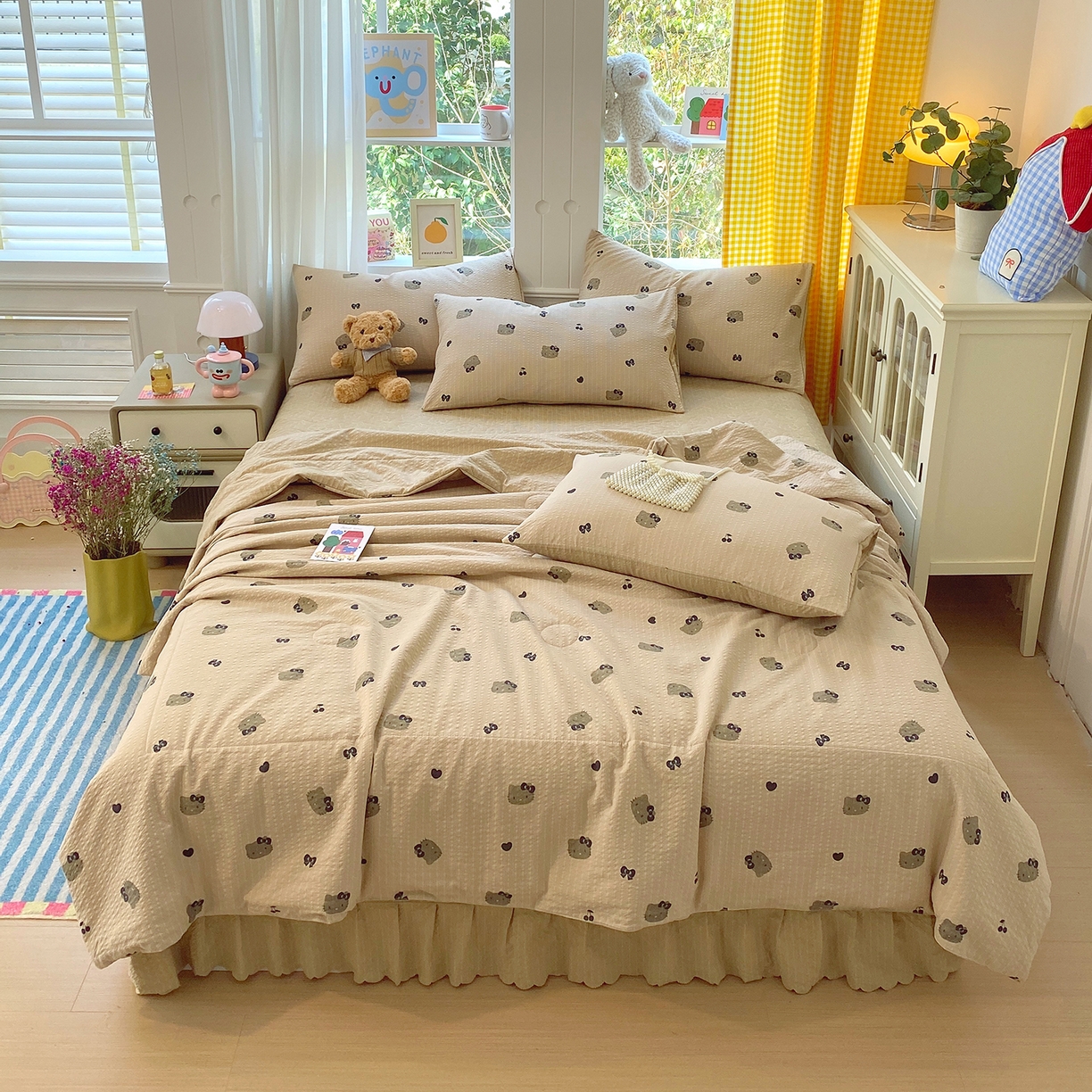 91家纺网 家纺一手货源 找家纺 莱米家纺 2026新款云感泡泡双层纱夏被夏凉被空调被床盖四件套 猫咪日记