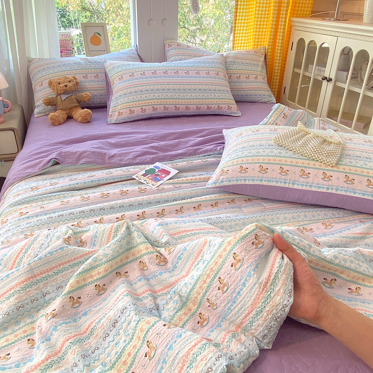 91家纺网 家纺一手货源 找家纺 莱米家纺 2026新款云感泡泡双层纱夏被夏凉被空调被床盖四件套 波西米亚-紫