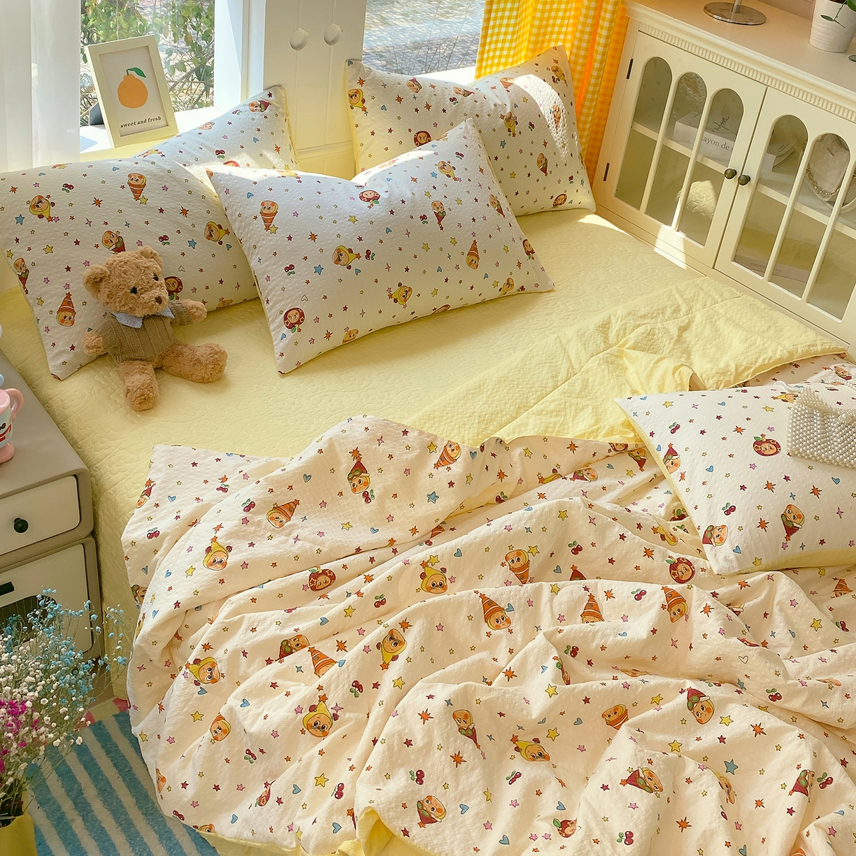 91家纺网 家纺一手货源 找家纺 莱米家纺 2026新款云感泡泡双层纱夏被夏凉被空调被床盖四件套 苹果星星人