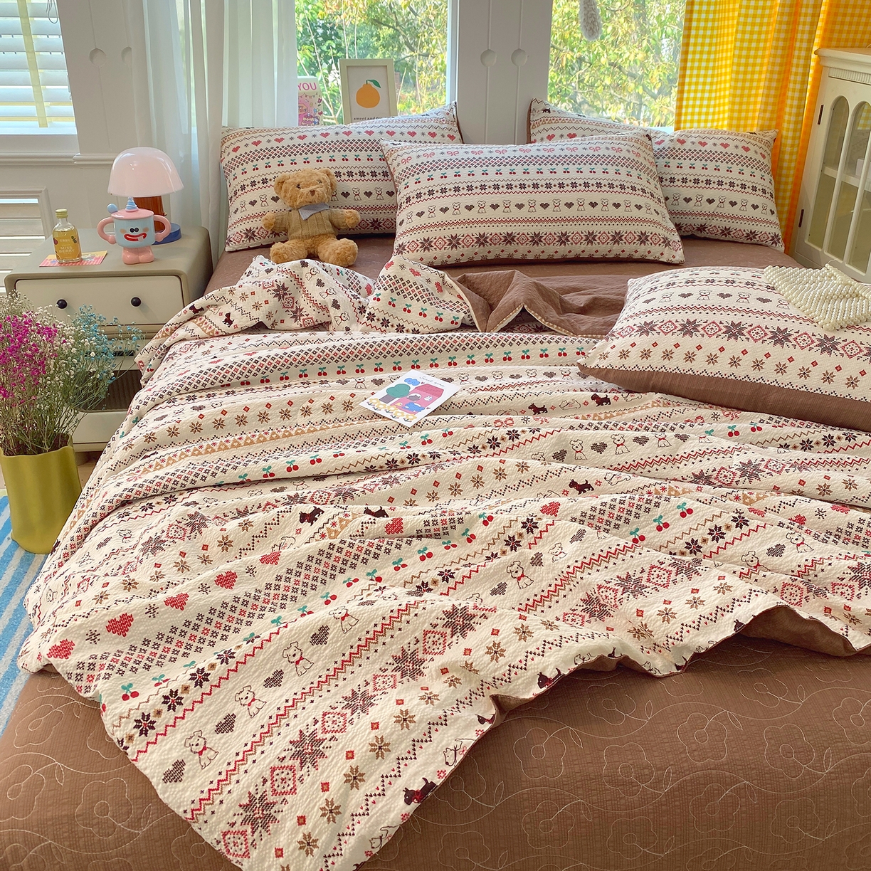 91家纺网 家纺一手货源 找家纺 莱米家纺 2026新款云感泡泡双层纱夏被夏凉被空调被床盖四件套 波西米亚-咖