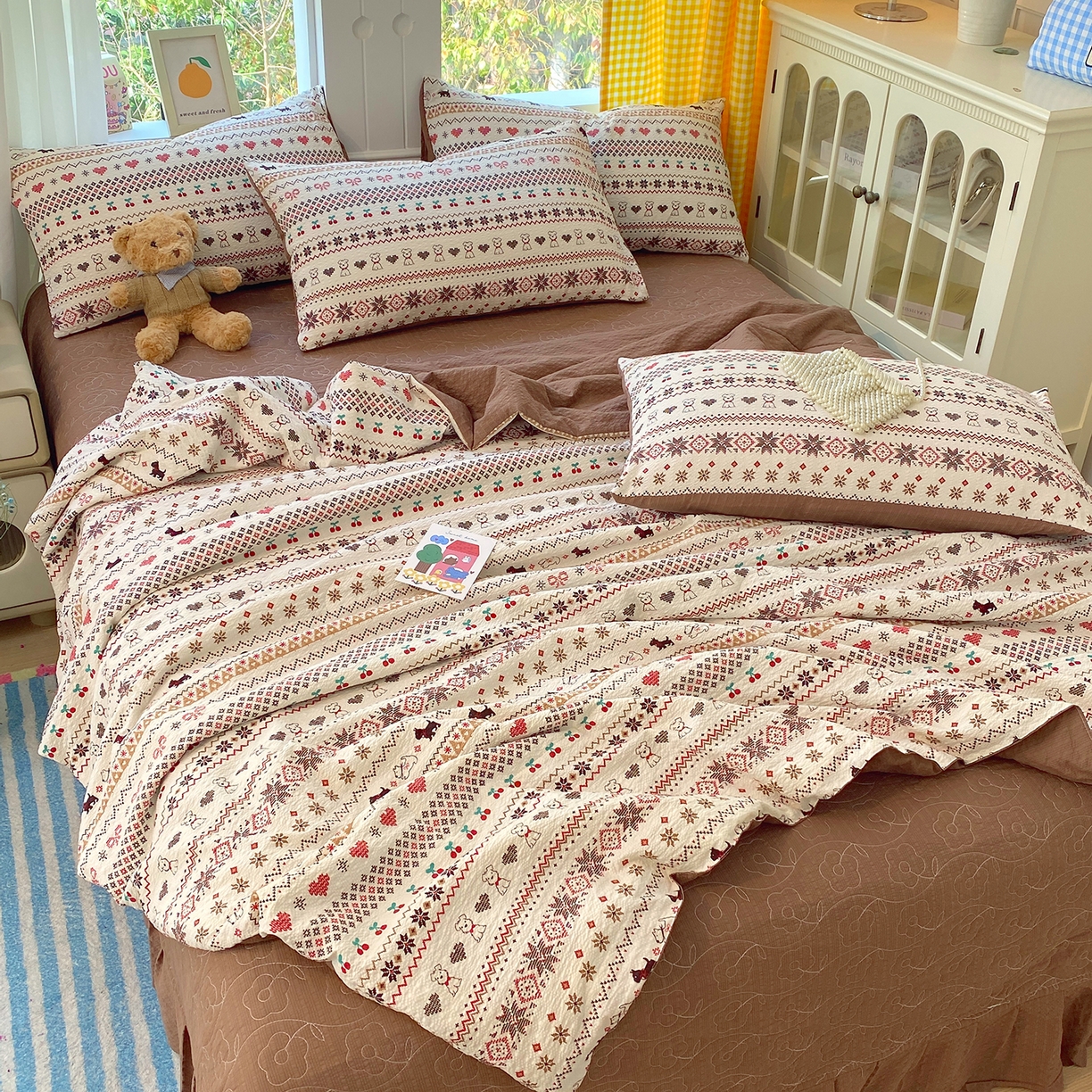 91家纺网 家纺一手货源 找家纺 莱米家纺 2026新款云感泡泡双层纱夏被夏凉被空调被床盖四件套 波西米亚-咖