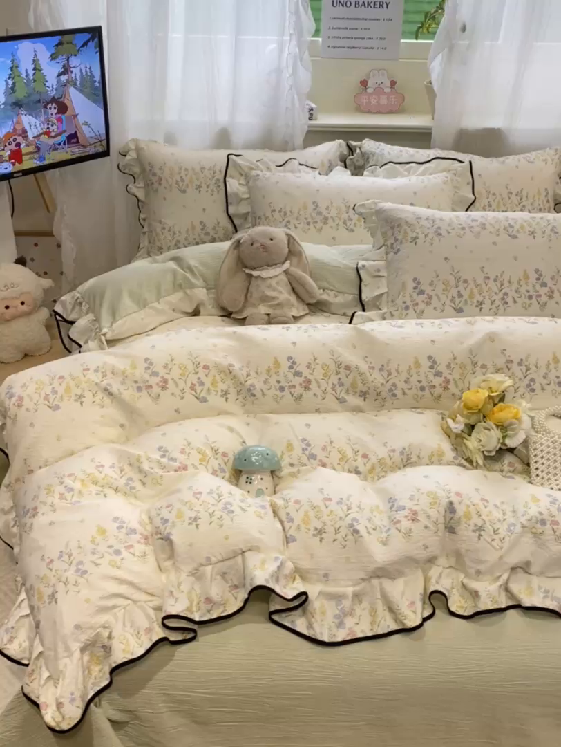91家纺网 家纺一手货源 找家纺 优贝 2026直播爆款韩版泡芙棉皱皱纱黑边夏被夏凉被空调被四件套 春日花园