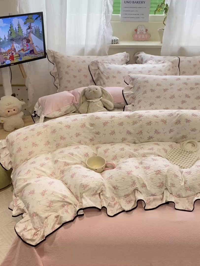 91家纺网 家纺一手货源 找家纺 优贝 2026直播爆款韩版泡芙棉皱皱纱黑边夏被夏凉被空调被四件套 花香