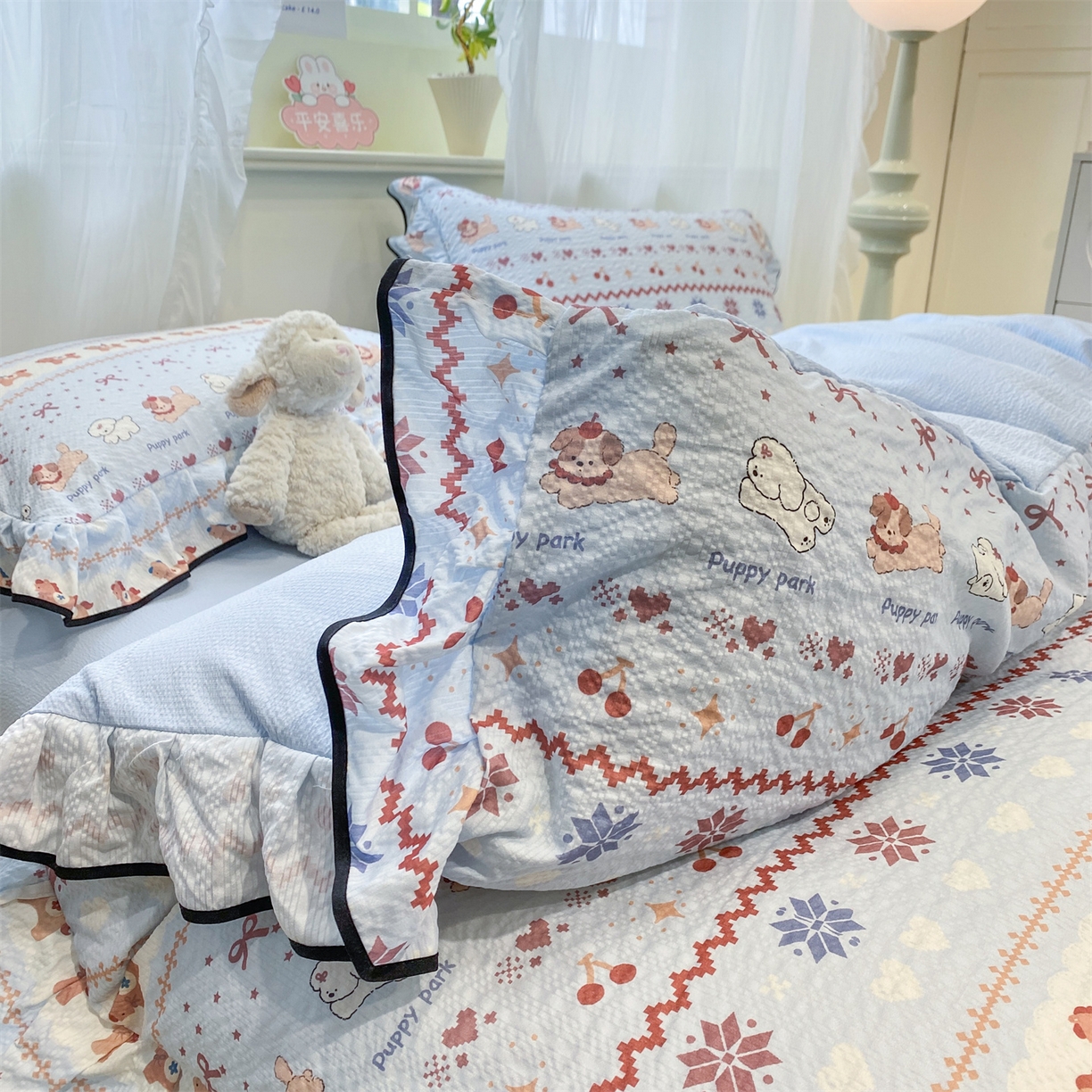 91家纺网 家纺一手货源 找家纺 优贝 2026直播爆款韩版泡芙棉皱皱纱黑边夏被夏凉被空调被四件套 悠然小花