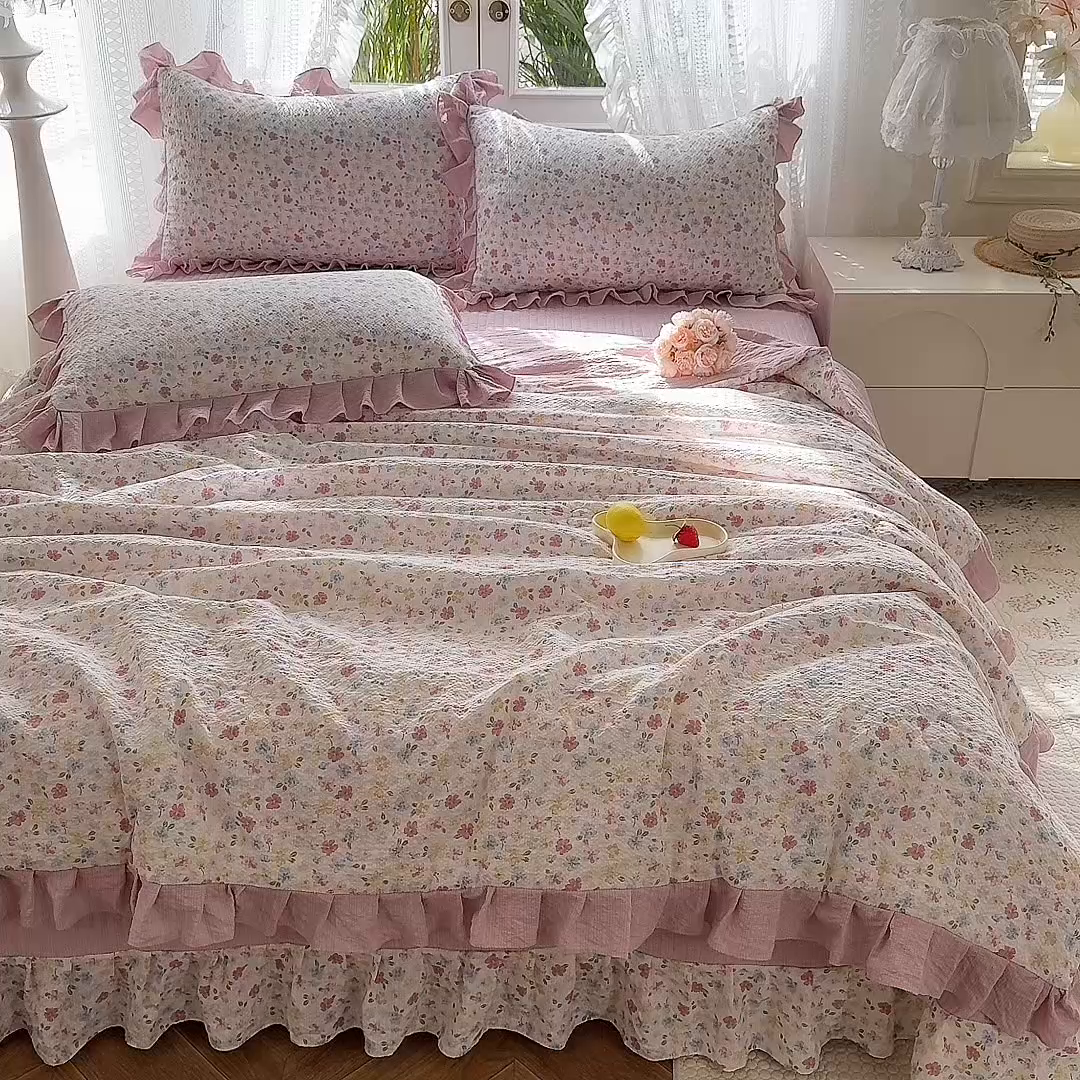 91家纺网 家纺一手货源 找家纺 韩约家纺 2026新款泡芙棉床盖款夏被夏凉被空调被四件套 花春城