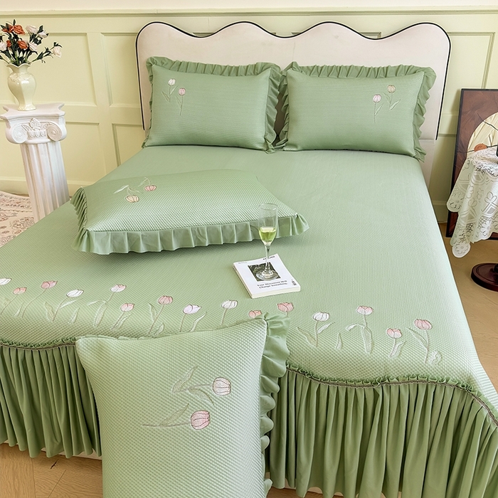 91家纺网 家纺一手货源 找家纺 女子家纺 2026新款中分子绣花款弯边复合凉感席三件套-洛可可 洛可可-绿色